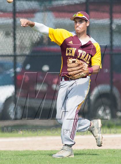 Thumbnail 2 in Central Regional @ Ocean City (NJSIAA South Group 3 Semifinal) photogallery.