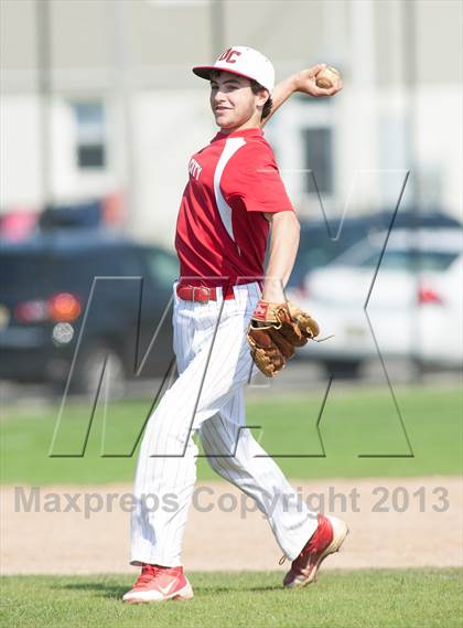 Thumbnail 3 in Central Regional @ Ocean City (NJSIAA South Group 3 Semifinal) photogallery.