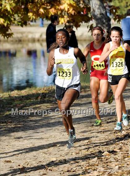 Thumbnail 2 in CIF State Cross Country Championships (Girls Division I) photogallery.