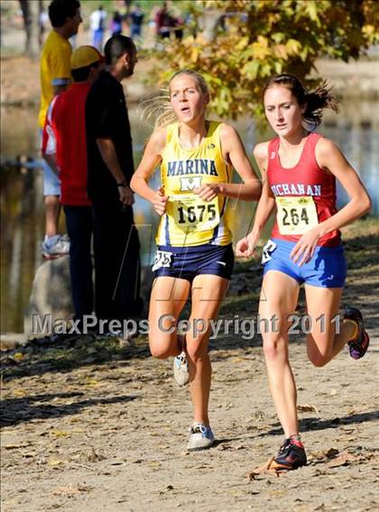 Thumbnail 2 in CIF State Cross Country Championships (Girls Division I) photogallery.