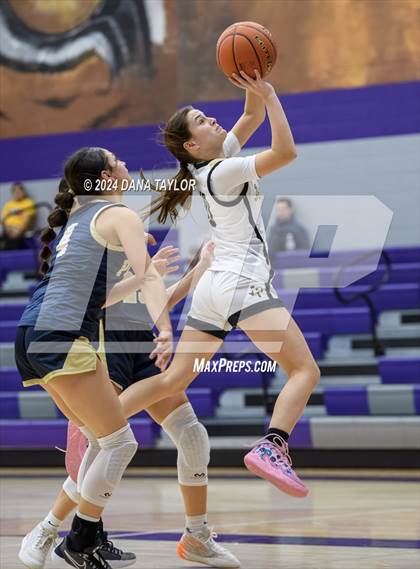 Thumbnail 2 in Perrin-Whitt vs Henrietta (Tornado Tip Off) photogallery.