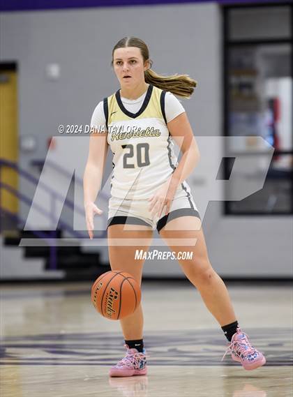 Thumbnail 1 in Perrin-Whitt vs Henrietta (Tornado Tip Off) photogallery.