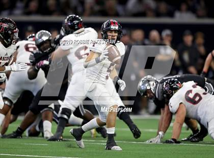 Thumbnail 3 in Guyer vs. Tascosa (UIL 6A Division 2 Region 1 Quarterfinals) photogallery.