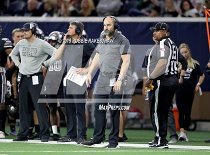 Thumbnail 2 in Guyer vs. Tascosa (UIL 6A Division 2 Region 1 Quarterfinals) photogallery.