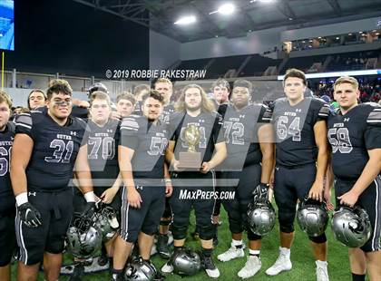 Thumbnail 1 in Guyer vs. Tascosa (UIL 6A Division 2 Region 1 Quarterfinals) photogallery.