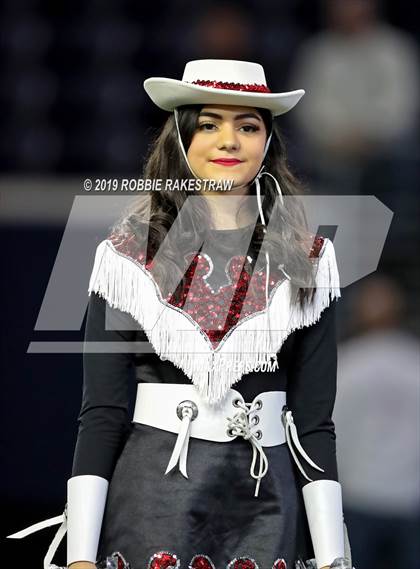 Thumbnail 2 in Guyer vs. Tascosa (UIL 6A Division 2 Region 1 Quarterfinals) photogallery.