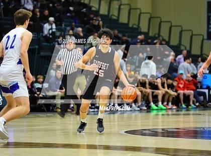 Thumbnail 3 in Port Washington vs. Syosset (NYSPHSAA Section 8 Class AAA Semifinal) photogallery.