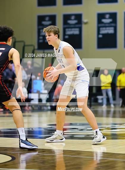 Thumbnail 2 in Port Washington vs. Syosset (NYSPHSAA Section 8 Class AAA Semifinal) photogallery.