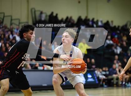 Thumbnail 1 in Port Washington vs. Syosset (NYSPHSAA Section 8 Class AAA Semifinal) photogallery.