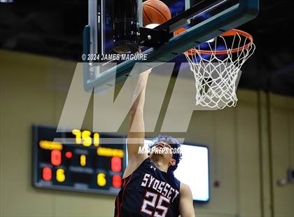 Thumbnail 3 in Port Washington vs. Syosset (NYSPHSAA Section 8 Class AAA Semifinal) photogallery.