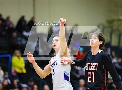 Thumbnail 1 in Port Washington vs. Syosset (NYSPHSAA Section 8 Class AAA Semifinal) photogallery.