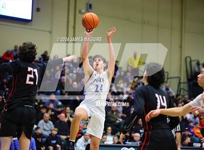 Thumbnail 2 in Port Washington vs. Syosset (NYSPHSAA Section 8 Class AAA Semifinal) photogallery.