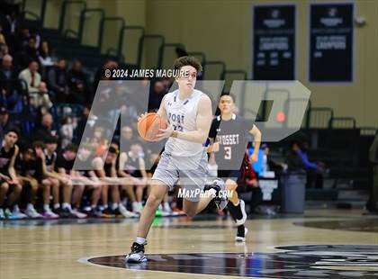 Thumbnail 2 in Port Washington vs. Syosset (NYSPHSAA Section 8 Class AAA Semifinal) photogallery.