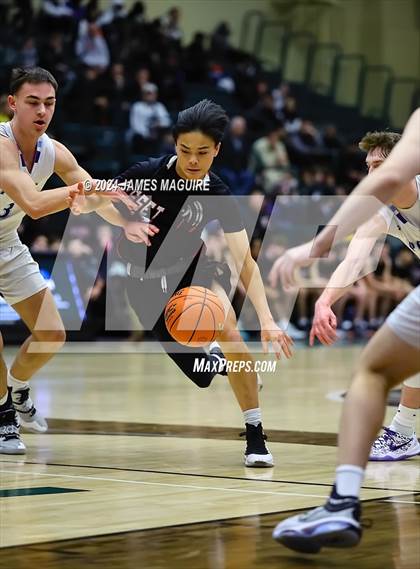 Thumbnail 2 in Port Washington vs. Syosset (NYSPHSAA Section 8 Class AAA Semifinal) photogallery.