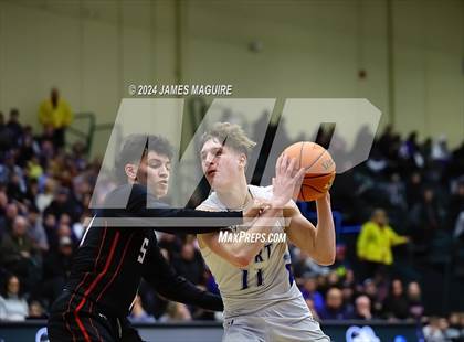 Thumbnail 2 in Port Washington vs. Syosset (NYSPHSAA Section 8 Class AAA Semifinal) photogallery.