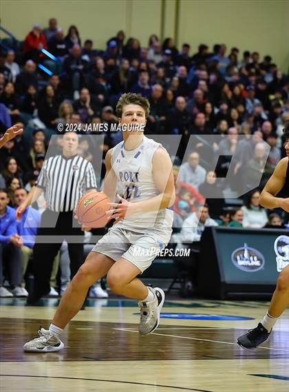 Thumbnail 1 in Port Washington vs. Syosset (NYSPHSAA Section 8 Class AAA Semifinal) photogallery.
