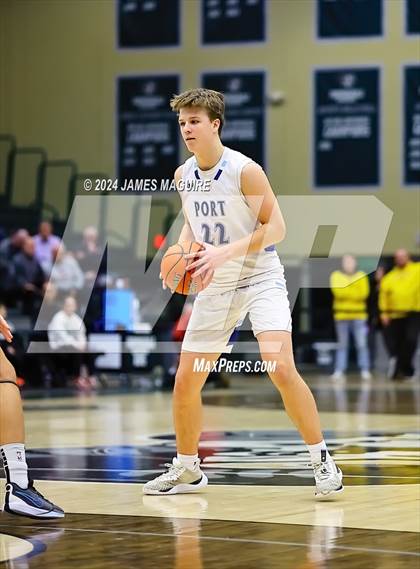 Thumbnail 1 in Port Washington vs. Syosset (NYSPHSAA Section 8 Class AAA Semifinal) photogallery.