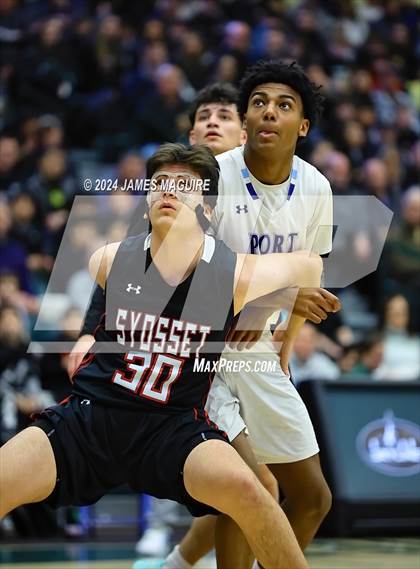 Thumbnail 3 in Port Washington vs. Syosset (NYSPHSAA Section 8 Class AAA Semifinal) photogallery.