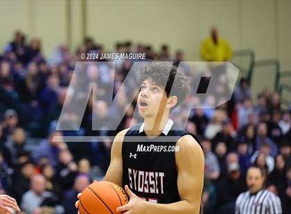 Thumbnail 3 in Port Washington vs. Syosset (NYSPHSAA Section 8 Class AAA Semifinal) photogallery.