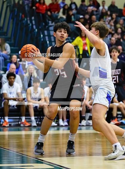 Thumbnail 3 in Port Washington vs. Syosset (NYSPHSAA Section 8 Class AAA Semifinal) photogallery.