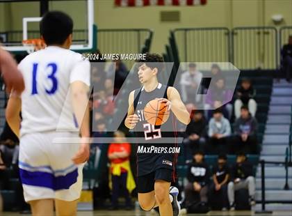 Thumbnail 1 in Port Washington vs. Syosset (NYSPHSAA Section 8 Class AAA Semifinal) photogallery.