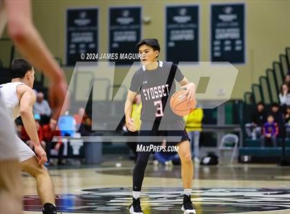 Thumbnail 3 in Port Washington vs. Syosset (NYSPHSAA Section 8 Class AAA Semifinal) photogallery.