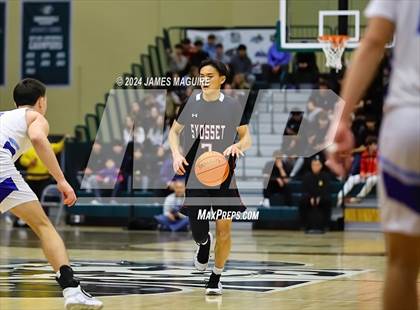 Thumbnail 3 in Port Washington vs. Syosset (NYSPHSAA Section 8 Class AAA Semifinal) photogallery.