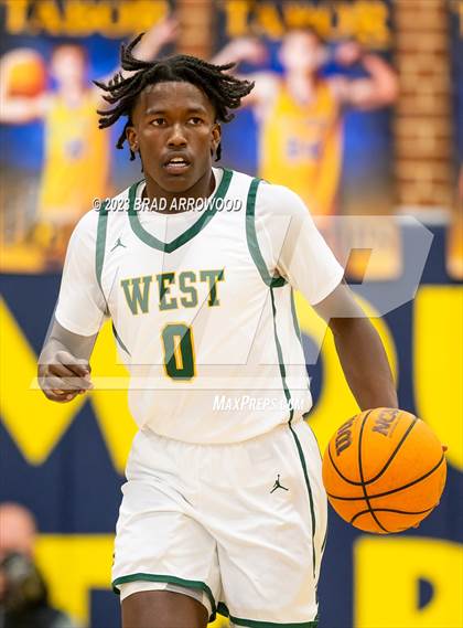 Thumbnail 2 in Northwest Guilford vs West Forsyth (Frank Spencer Holiday Classic) photogallery.