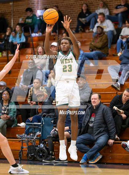 Thumbnail 2 in Northwest Guilford vs West Forsyth (Frank Spencer Holiday Classic) photogallery.