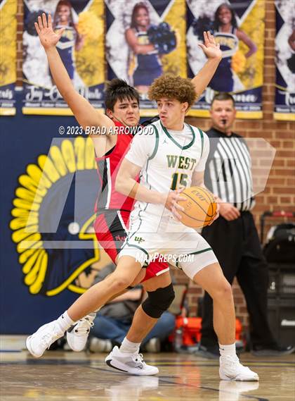 Thumbnail 3 in Northwest Guilford vs West Forsyth (Frank Spencer Holiday Classic) photogallery.