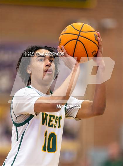 Thumbnail 1 in Northwest Guilford vs West Forsyth (Frank Spencer Holiday Classic) photogallery.