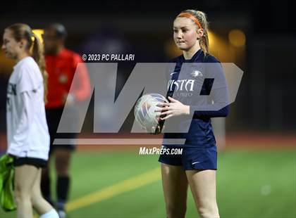 Thumbnail 2 in Vanden @ Vista del Lago photogallery.
