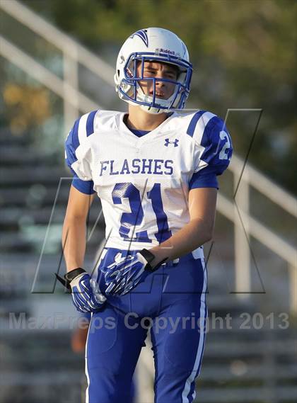Thumbnail 2 in St. Genevieve vs. Fillmore photogallery.