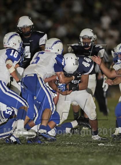 Thumbnail 3 in St. Genevieve vs. Fillmore photogallery.