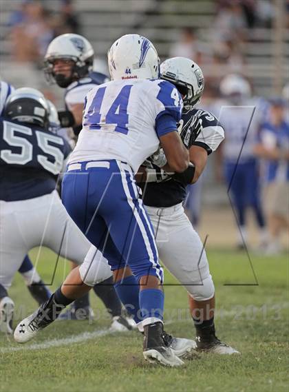 Thumbnail 2 in St. Genevieve vs. Fillmore photogallery.