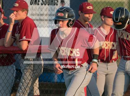Thumbnail 2 in Germantown vs. Lewisburg photogallery.