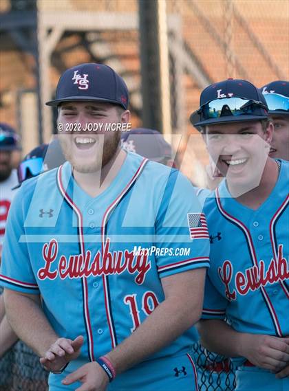 Thumbnail 1 in Germantown vs. Lewisburg photogallery.