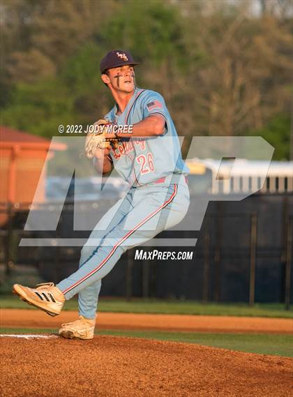 Thumbnail 2 in Germantown vs. Lewisburg photogallery.
