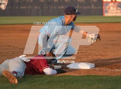 Thumbnail 2 in Germantown vs. Lewisburg photogallery.