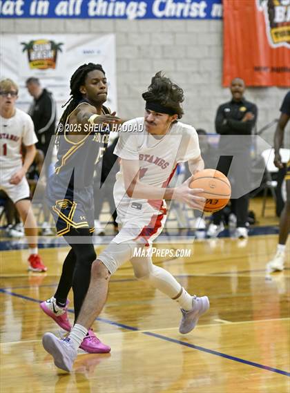 Thumbnail 2 in Boca Ciega vs Northside Christian. (SunBash Tourney) photogallery.