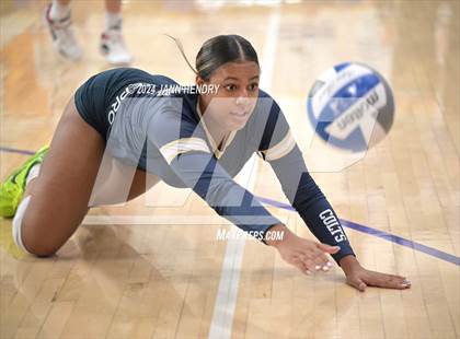 Thumbnail 3 in Skutt Catholic vs. Casteel (Durango Fall Classic) photogallery.