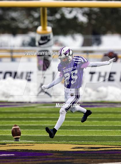 Thumbnail 2 in Peoria @ Mascoutah (IHSA 5A Quarterfinal) photogallery.