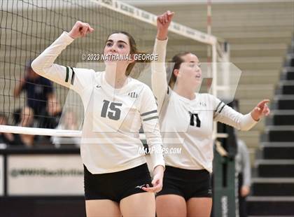Thumbnail 3 in Marian @ Millard West photogallery.