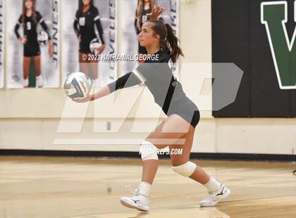 Thumbnail 3 in Marian @ Millard West photogallery.