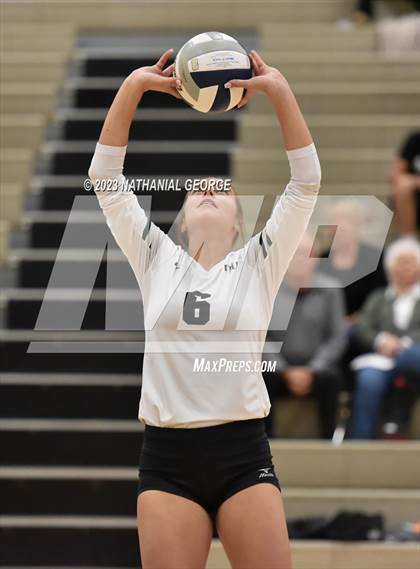 Thumbnail 3 in Marian @ Millard West photogallery.