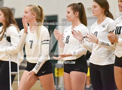Thumbnail 2 in Marian @ Millard West photogallery.