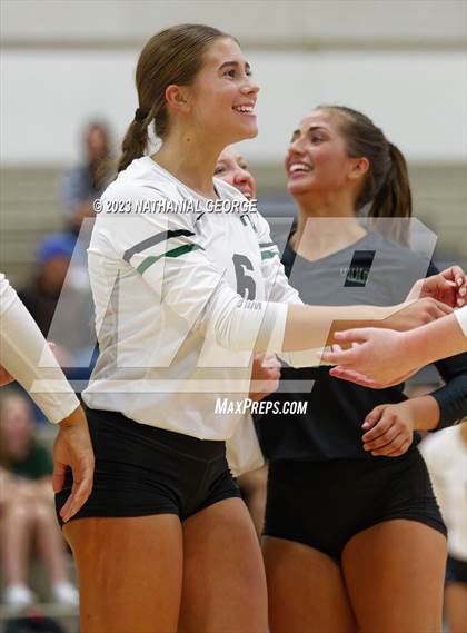 Thumbnail 3 in Marian @ Millard West photogallery.