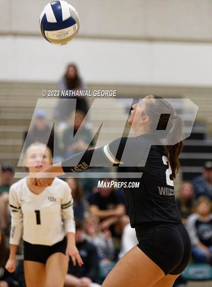 Thumbnail 3 in Marian @ Millard West photogallery.