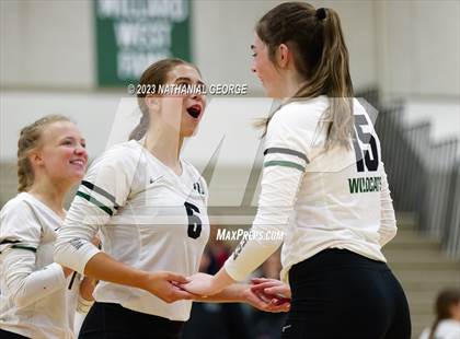 Thumbnail 3 in Marian @ Millard West photogallery.