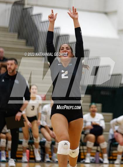 Thumbnail 1 in Marian @ Millard West photogallery.